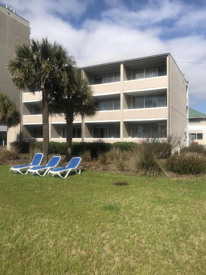 Windsurfer Hotel Myrtle Beach Room photo